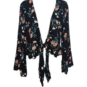 NWT American Eagle Outfitters Floral Tie Ruffled Long Sleeve Crop Top
